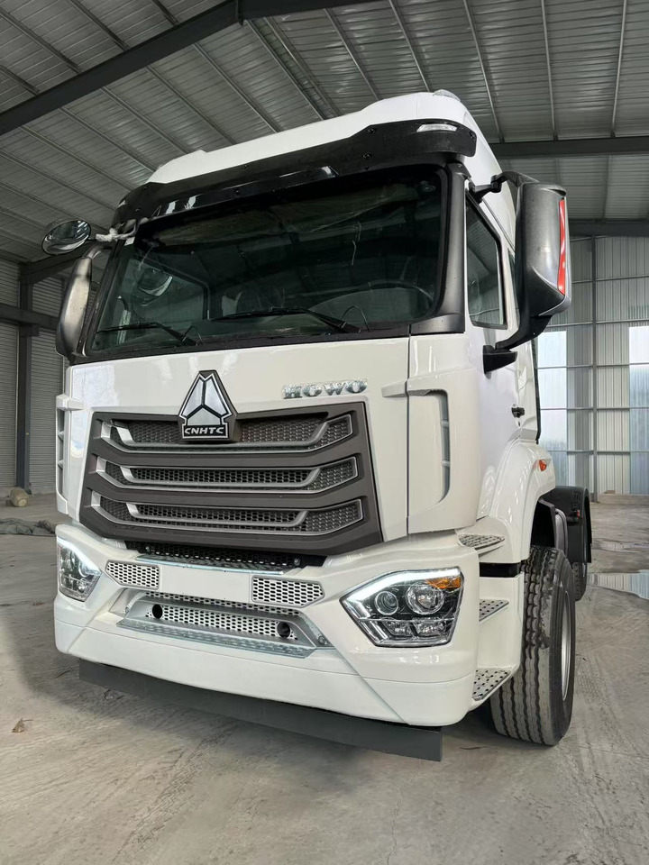HOWO Hohan 4✖2 Tractor unit White Good condition - Trekker: afbeelding 5 HOWO Hohan 4✖2 Tractor unit White Good condition - Trekker: afbeelding 5