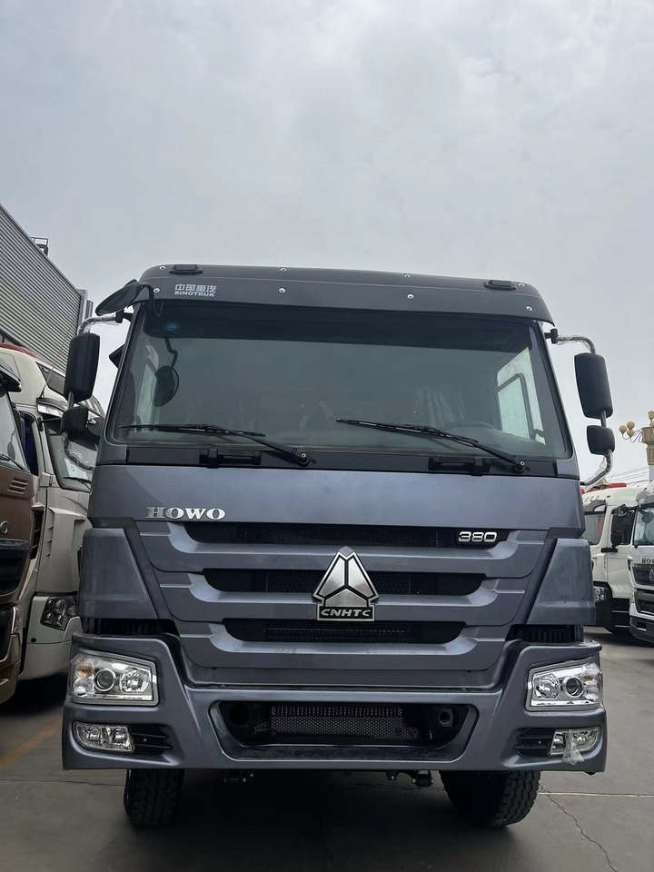 SINOTRUK HOWO Dump Truck 6x4 Click for Discount - Vrachtwagen: afbeelding 3 SINOTRUK HOWO Dump Truck 6x4 Click for Discount - Vrachtwagen: afbeelding 3