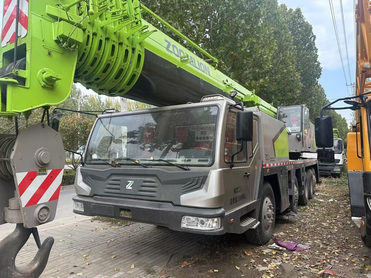 ZOOMLION Crane 100 Ton Click Here for Discount - Alle terrein kraan: afbeelding 1 ZOOMLION Crane 100 Ton Click Here for Discount - Alle terrein kraan: afbeelding 1