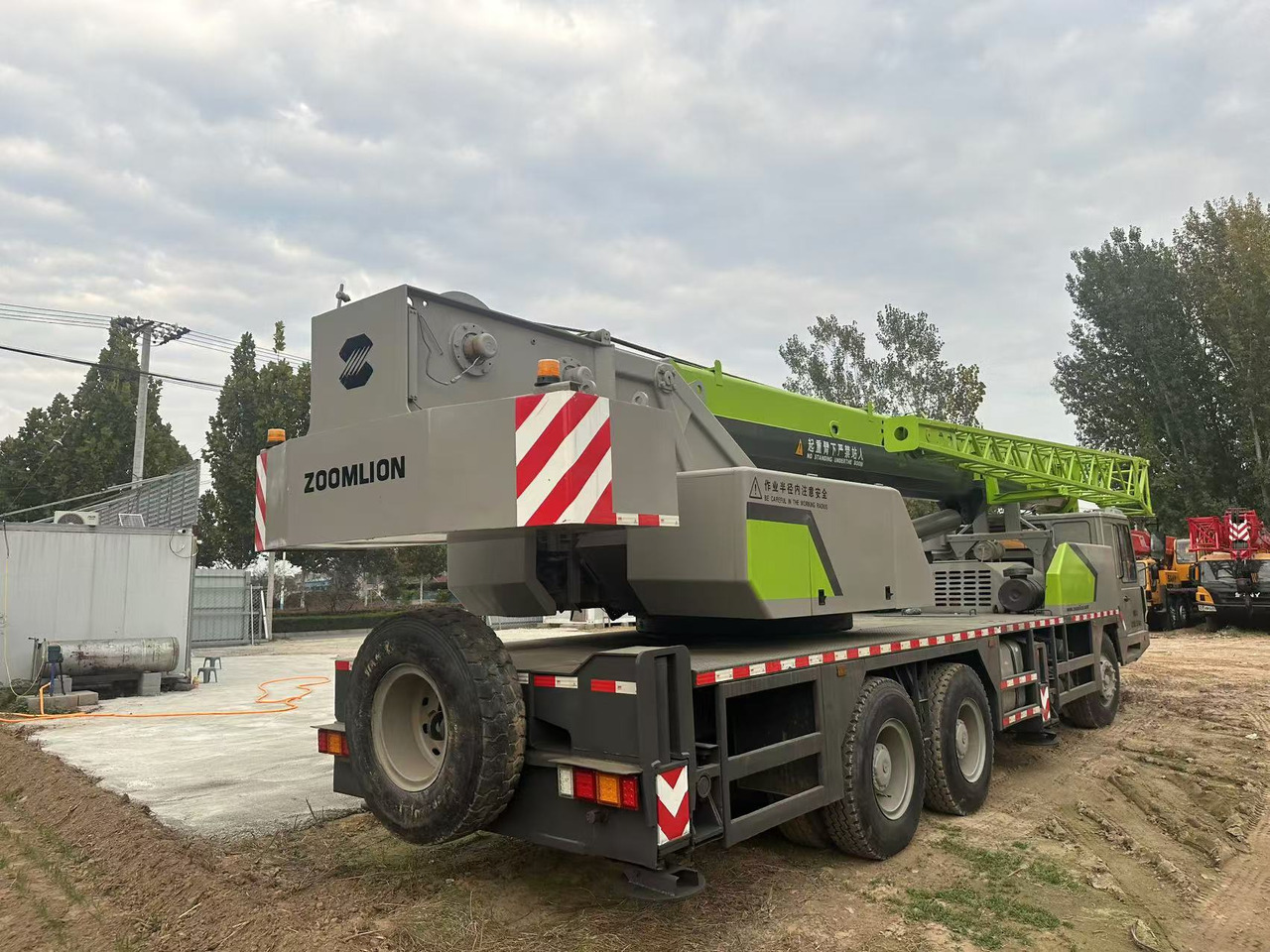 ZOOMLION Crane ZTC251V 25Ton - Alle terrein kraan: afbeelding 4 ZOOMLION Crane ZTC251V 25Ton - Alle terrein kraan: afbeelding 4