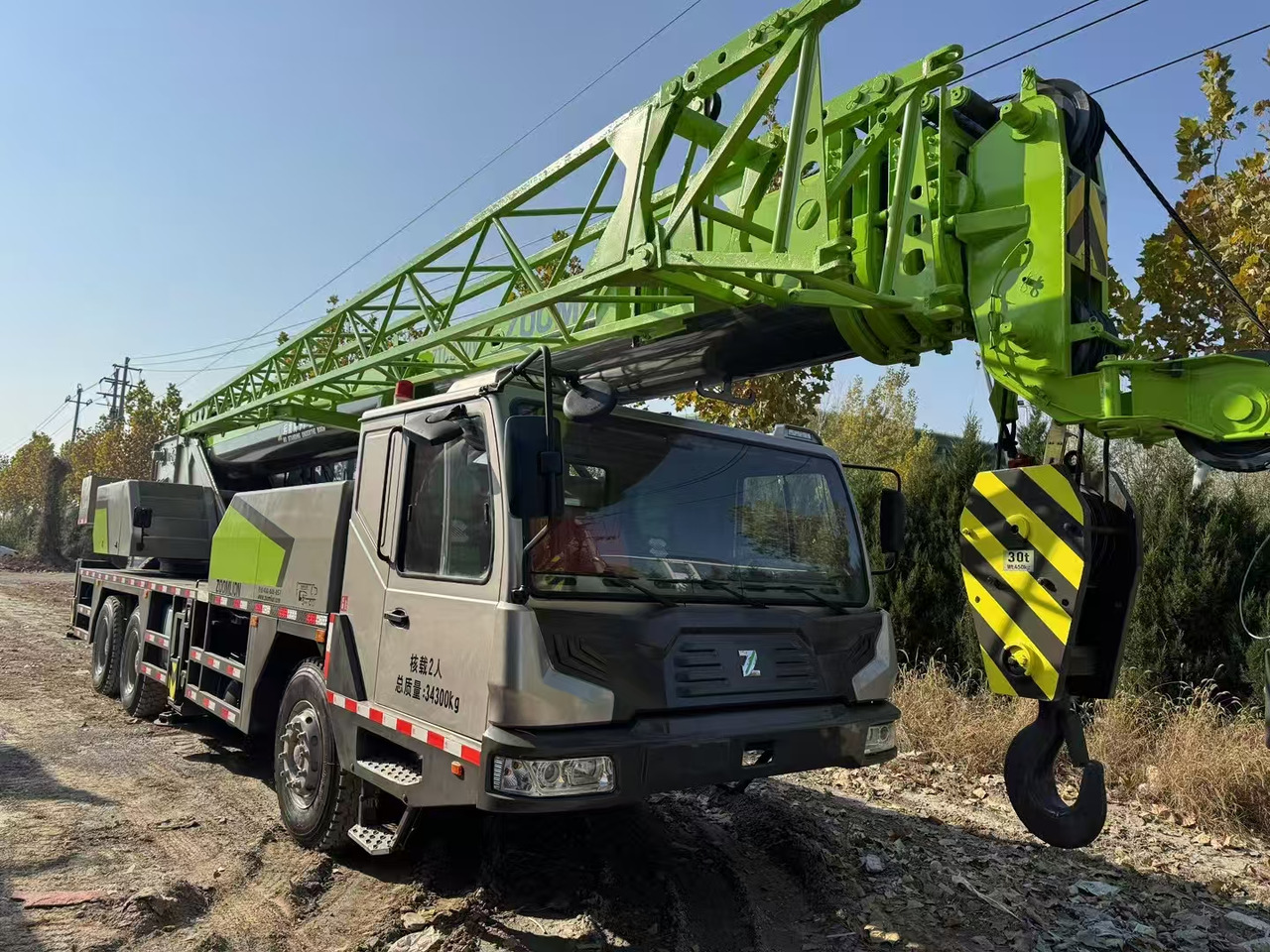 ZOOMLION Crane ZTC300V 30Ton - Alle terrein kraan: afbeelding 1 ZOOMLION Crane ZTC300V 30Ton - Alle terrein kraan: afbeelding 1