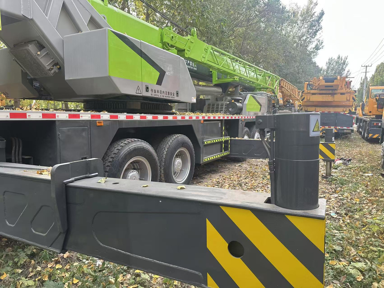ZOOMLION Crane ZTC700V - Alle terrein kraan: afbeelding 3 ZOOMLION Crane ZTC700V - Alle terrein kraan: afbeelding 3