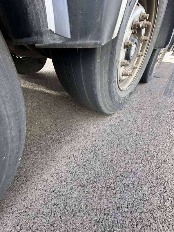 Semi-remorque 3 Essieux 38 TONNES CAISSE LAMBERET GROUPE CARRIER VECTOR 1550 - Koelwagen oplegger: afbeelding 5 Semi-remorque 3 Essieux 38 TONNES CAISSE LAMBERET GROUPE CARRIER VECTOR 1550 - Koelwagen oplegger: afbeelding 5