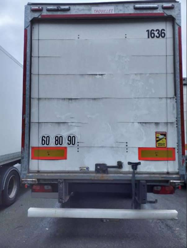 Semi-remorque 3 Essieux SEMI RECONDITONNEE -38 TONNES PORTE RELEVANTE - Gesloten oplegger: afbeelding 3 Semi-remorque 3 Essieux SEMI RECONDITONNEE -38 TONNES PORTE RELEVANTE - Gesloten oplegger: afbeelding 3