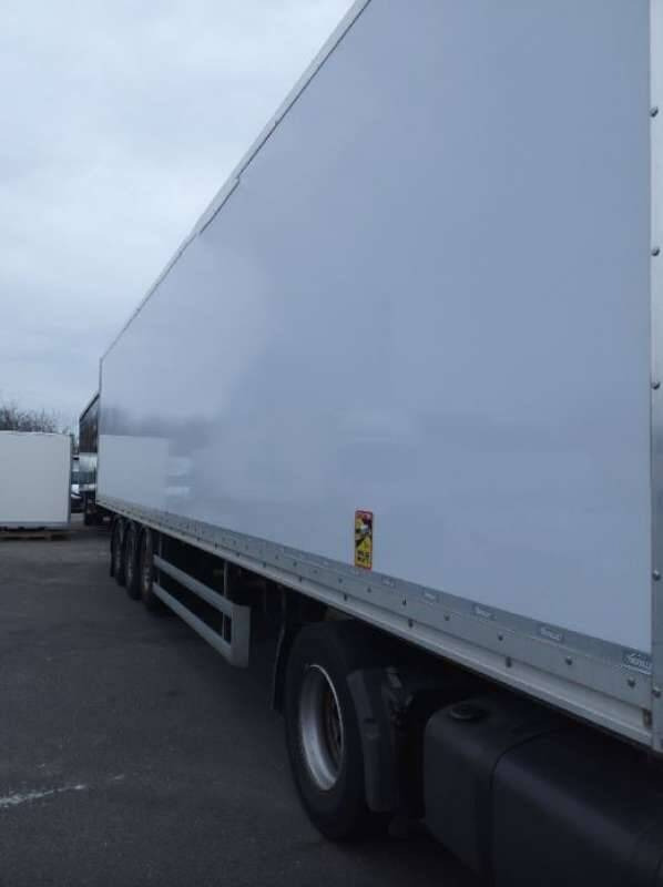 Semi-remorque 3 Essieux SEMI RECONDITONNEE -38 TONNES PORTE RELEVANTE - Gesloten oplegger: afbeelding 1 Semi-remorque 3 Essieux SEMI RECONDITONNEE -38 TONNES PORTE RELEVANTE - Gesloten oplegger: afbeelding 1