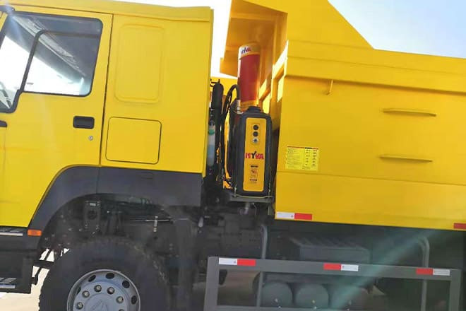 SINOTRUK Howo 400 10 Wheeler Dump Truck for Sale Price in Sierra Leone - Kipper vrachtwagen: afbeelding 4 SINOTRUK Howo 400 10 Wheeler Dump Truck for Sale Price in Sierra Leone - Kipper vrachtwagen: afbeelding 4