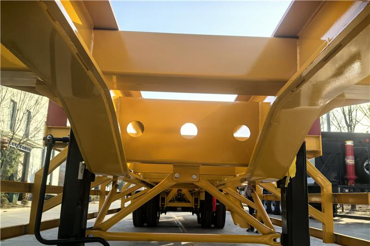 TITAN 20/40FT Terminal Trailer for Sale In Uganda - Containertransporter/ Wissellaadbak oplegger: afbeelding 5 TITAN 20/40FT Terminal Trailer for Sale In Uganda - Containertransporter/ Wissellaadbak oplegger: afbeelding 5