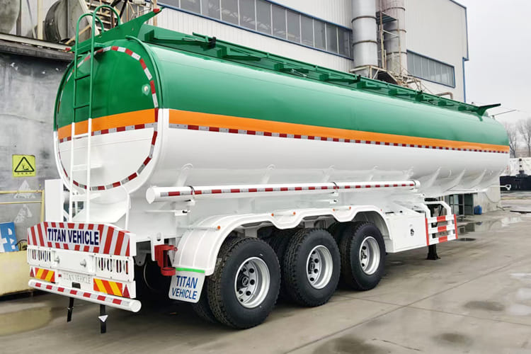 TITAN 3 Axle 40000 Liters Diesel Fuel Tanker Trailer for Sale - Tankoplegger: afbeelding 2 TITAN 3 Axle 40000 Liters Diesel Fuel Tanker Trailer for Sale - Tankoplegger: afbeelding 2