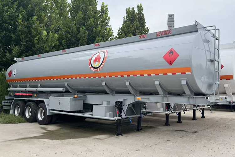 TITAN 45000 Liters Fuel Tanker Trailer for sale in Tanzania - Tankoplegger: afbeelding 2 TITAN 45000 Liters Fuel Tanker Trailer for sale in Tanzania - Tankoplegger: afbeelding 2