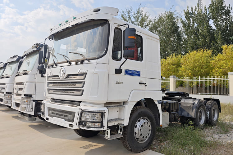 SHACMAN F3000 Shacman Truck Tractor for Sale in Nigeria - Trekker: afbeelding 5 SHACMAN F3000 Shacman Truck Tractor for Sale in Nigeria - Trekker: afbeelding 5