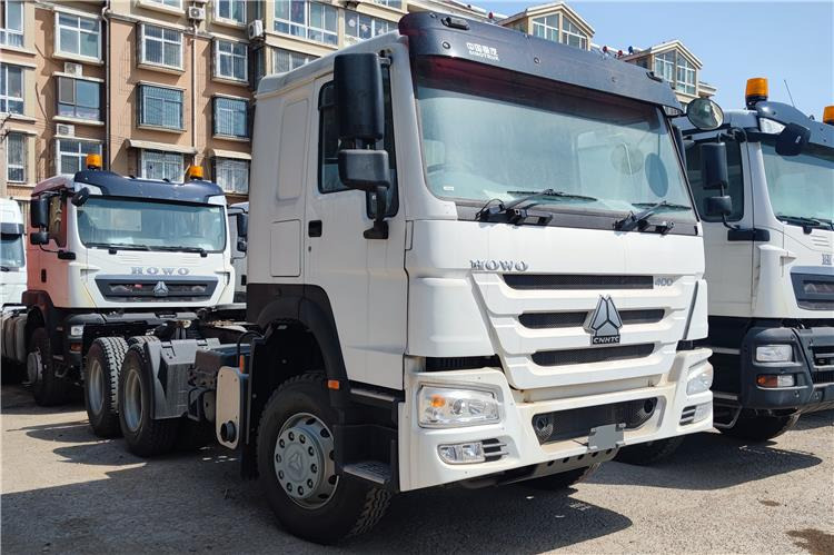 SINOTRUK Howo 400hp Truck Tractor Price with Weichai Engine In Guinea - Trekker: afbeelding 1 SINOTRUK Howo 400hp Truck Tractor Price with Weichai Engine In Guinea - Trekker: afbeelding 1
