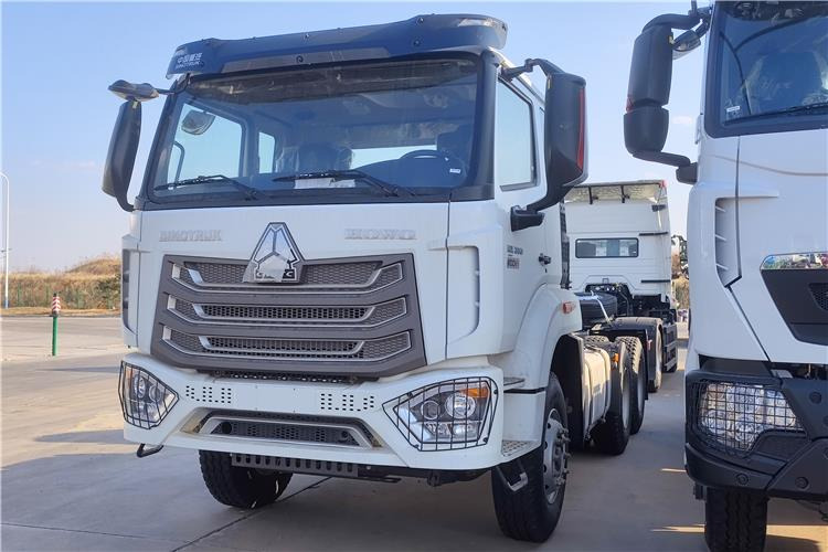 SINOTRUK Howo NX Truck Tractor 6x4 380hp Price for Sale In Tanzania - Trekker: afbeelding 2 SINOTRUK Howo NX Truck Tractor 6x4 380hp Price for Sale In Tanzania - Trekker: afbeelding 2