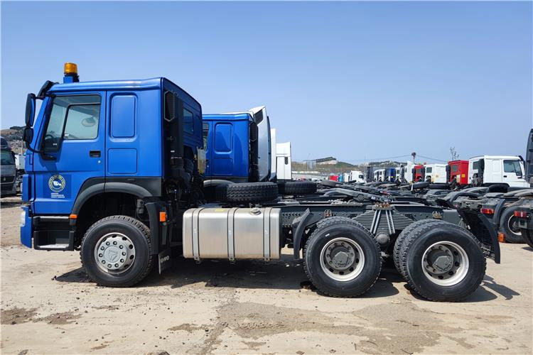 Sinotruk Used Howo 400hp 6x4 Truck Tractor for Sale In Nigeria - Trekker: afbeelding 2 Sinotruk Used Howo 400hp 6x4 Truck Tractor for Sale In Nigeria - Trekker: afbeelding 2