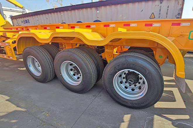XCMG 40T Container Side Lift Trailer for Sale in Nigeria - Containertransporter/ Wissellaadbak oplegger: afbeelding 4 XCMG 40T Container Side Lift Trailer for Sale in Nigeria - Containertransporter/ Wissellaadbak oplegger: afbeelding 4