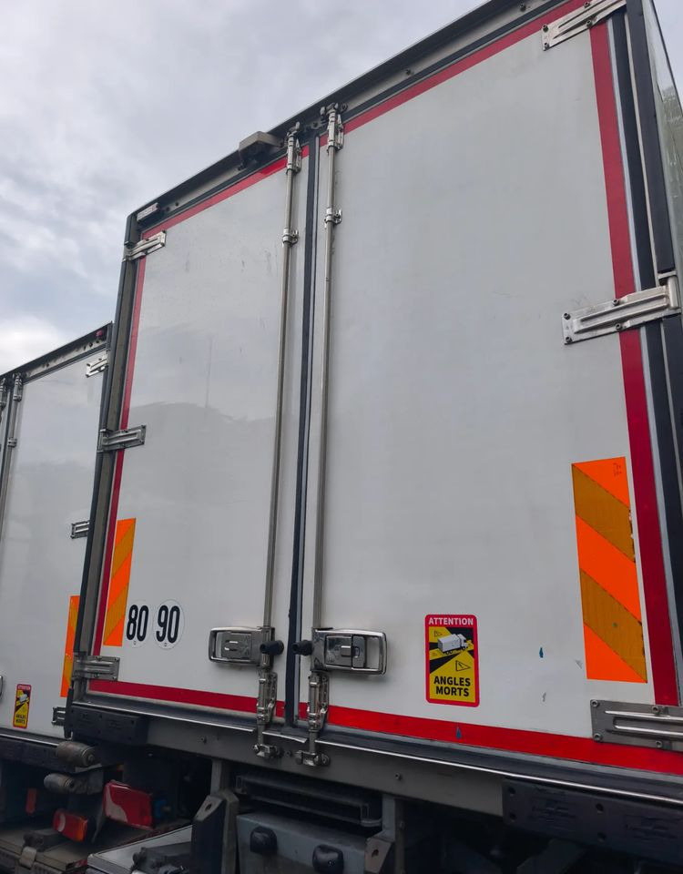 Scania P 280 chłodnia izoterma 22 palet poduszka - Koelwagen vrachtwagen: afbeelding 5 Scania P 280 chłodnia izoterma 22 palet poduszka - Koelwagen vrachtwagen: afbeelding 5