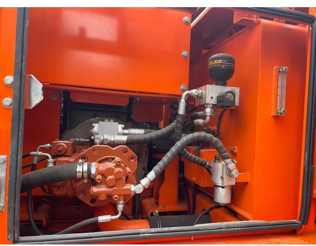 2023 Doosan DH150 - Rupsgraafmachine: afbeelding 4 2023 Doosan DH150 - Rupsgraafmachine: afbeelding 4