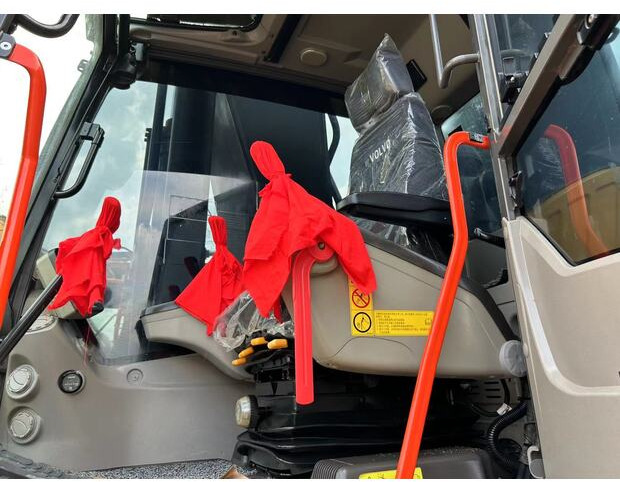 2023 Volvo EC 350 - Rupsgraafmachine: afbeelding 3 2023 Volvo EC 350 - Rupsgraafmachine: afbeelding 3