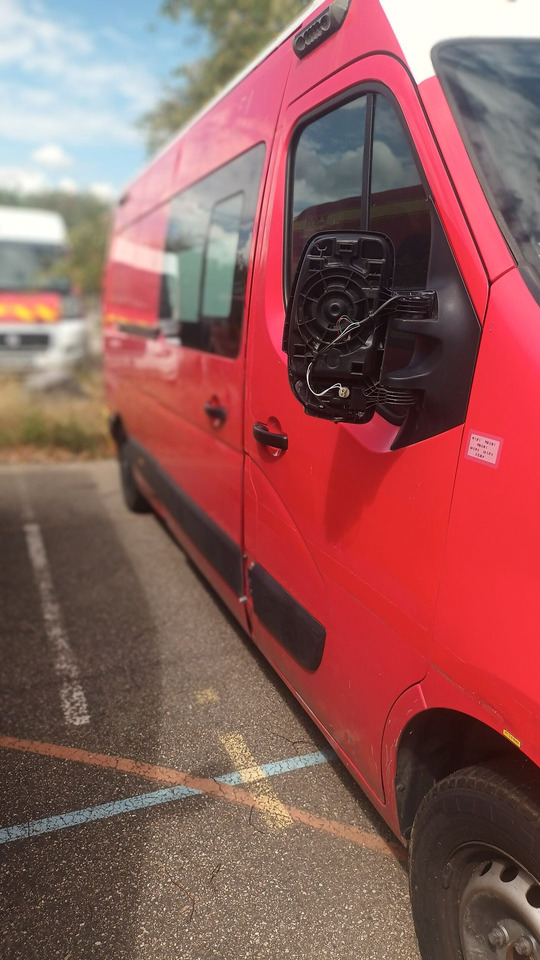 A vendre RENAULT MASTER année 2012. - Ambulance: afbeelding 4 A vendre RENAULT MASTER année 2012. - Ambulance: afbeelding 4