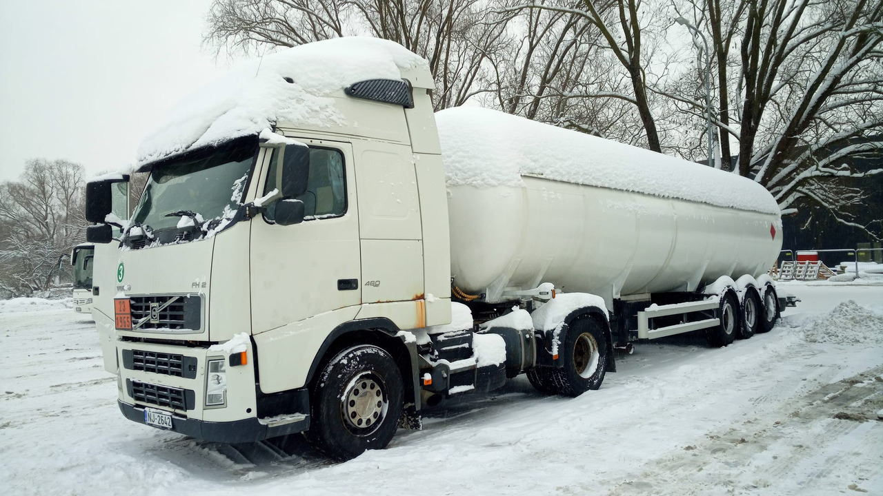 LPG ADR unit 4 sale. VOLVO truck FH sold together with semi-trailer gas tanker - Trekker: afbeelding 4 LPG ADR unit 4 sale. VOLVO truck FH sold together with semi-trailer gas tanker - Trekker: afbeelding 4