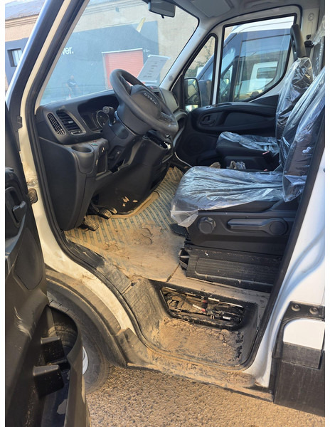 Iveco Daily 35S14 - Chassis vrachtwagen: afbeelding 3 Iveco Daily 35S14 - Chassis vrachtwagen: afbeelding 3