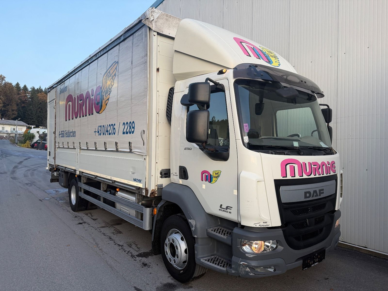 DAF LF 250 16T/LBW €6 - Schuifzeilen vrachtwagen: afbeelding 2 DAF LF 250 16T/LBW €6 - Schuifzeilen vrachtwagen: afbeelding 2