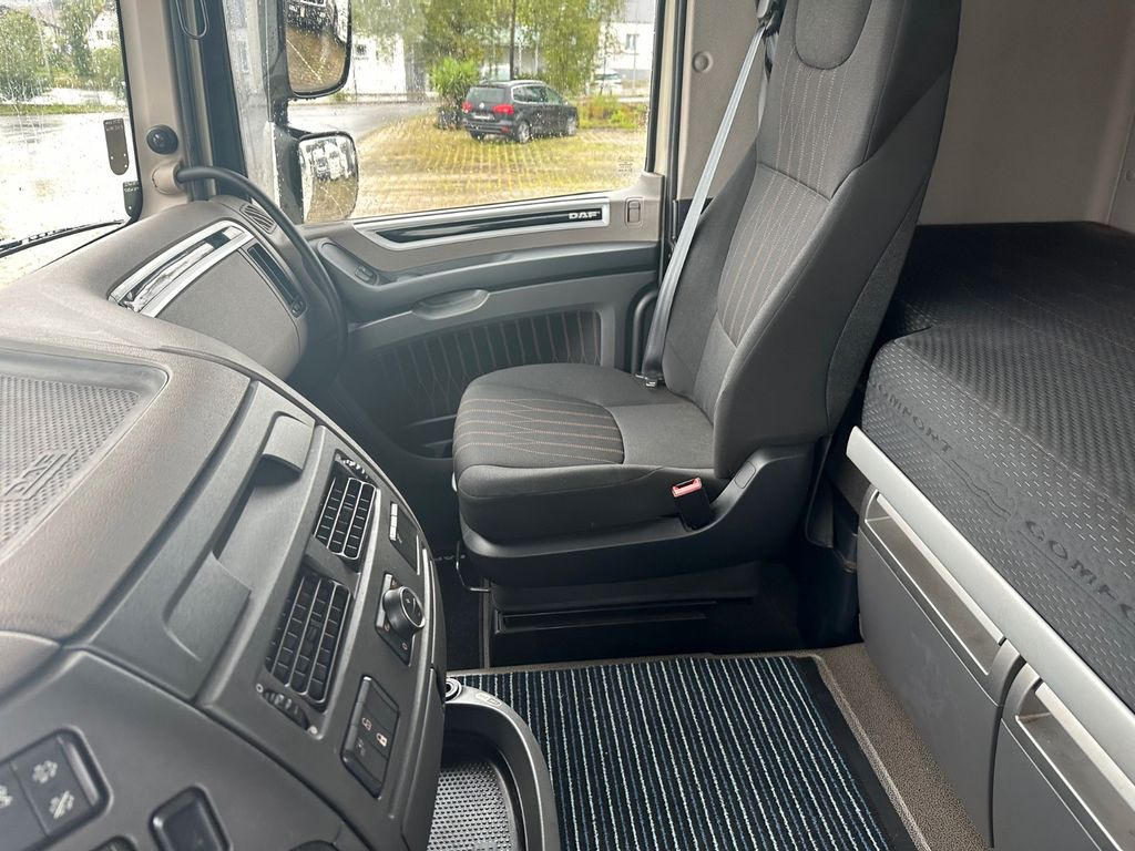 Containertransporter/ Wissellaadbak vrachtwagen DAF XF 460 SpaceCab Retarder TÜV neu: afbeelding 6