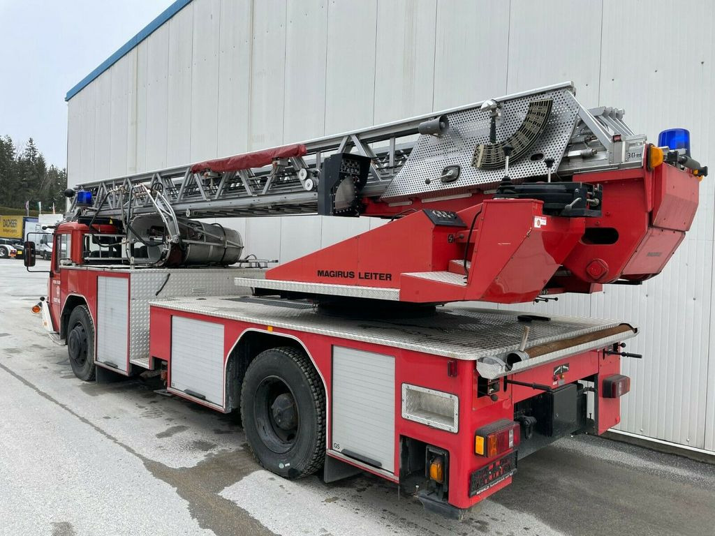 Iveco Magirus 120.25 Drehleiter 30m mit Korb! Iveco Magirus 120.25 Drehleiter 30m mit Korb! - Brandweerwagen: afbeelding 3 Iveco Magirus 120.25 Drehleiter 30m mit Korb! Iveco Magirus 120.25 Drehleiter 30m mit Korb! - Brandweerwagen: afbeelding 3