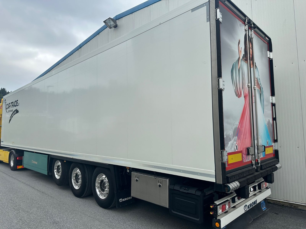 Krone SDR 27 Vector 1550 Doppelstock/Blumenbreit - Gesloten oplegger: afbeelding 4 Krone SDR 27 Vector 1550 Doppelstock/Blumenbreit - Gesloten oplegger: afbeelding 4