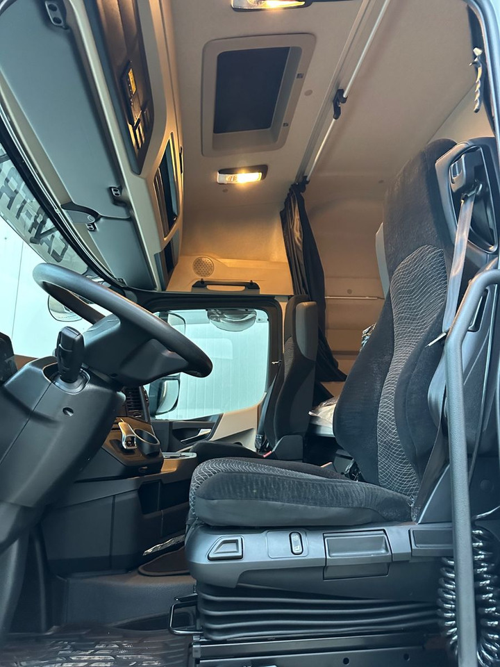 Mercedes-Benz Actros 2545 2T LBW - Containertransporter/ Wissellaadbak vrachtwagen: afbeelding 3 Mercedes-Benz Actros 2545 2T LBW - Containertransporter/ Wissellaadbak vrachtwagen: afbeelding 3