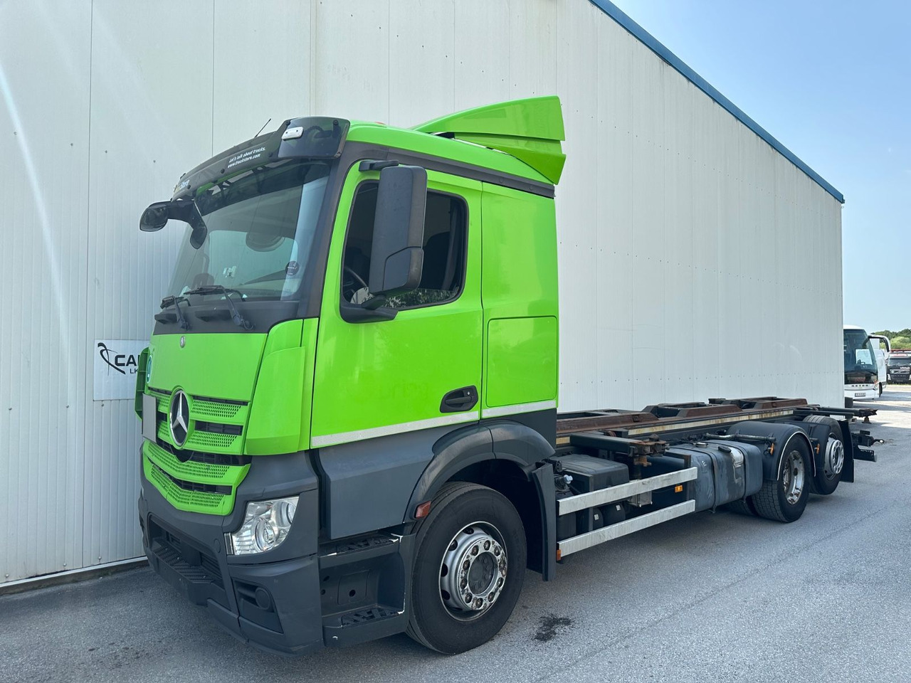 Mercedes-Benz Actros 2748 Wiesel Mafi Telberg - Containertransporter/ Wissellaadbak vrachtwagen, Kraanwagen: afbeelding 1 Mercedes-Benz Actros 2748 Wiesel Mafi Telberg - Containertransporter/ Wissellaadbak vrachtwagen, Kraanwagen: afbeelding 1