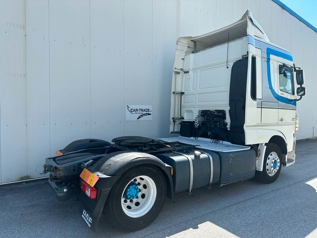 DAF XF 460 Manual Retarder ACC DAF XF 460 Manual Retarder ACC - Trekker: afbeelding 3 DAF XF 460 Manual Retarder ACC DAF XF 460 Manual Retarder ACC - Trekker: afbeelding 3