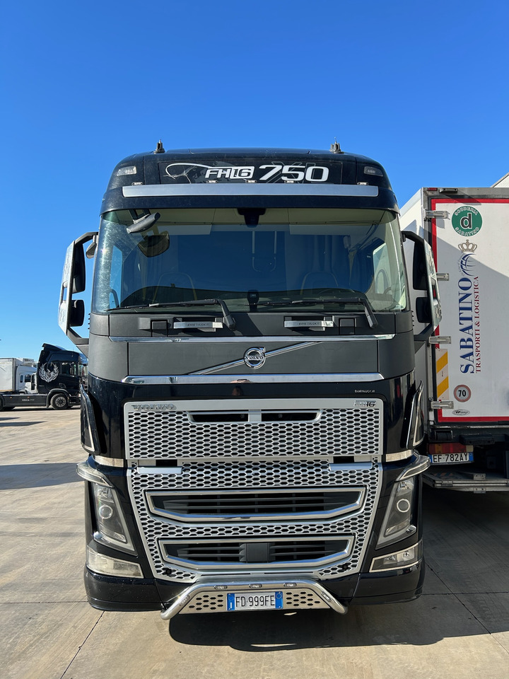 VOLVO FH 750 - Koelwagen vrachtwagen: afbeelding 4 VOLVO FH 750 - Koelwagen vrachtwagen: afbeelding 4