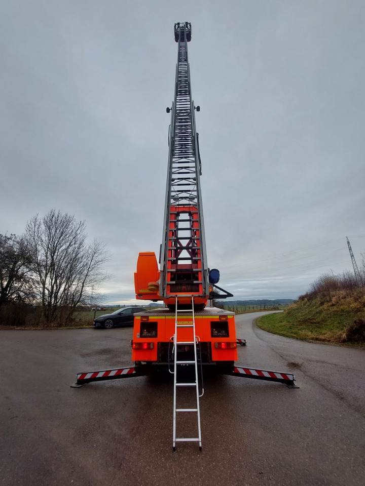 MAN L2000 14.284 4x2 / Iveco Magirus DLK 23-12 CS - Brandweerwagen: afbeelding 5 MAN L2000 14.284 4x2 / Iveco Magirus DLK 23-12 CS - Brandweerwagen: afbeelding 5