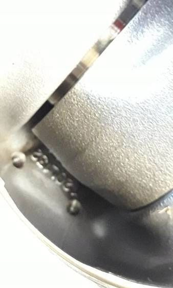 Liebherr D914 t tłok - Zuigers/ Ringen/ Glijlagers voor Vrachtwagen: afbeelding 4 Liebherr D914 t tłok - Zuigers/ Ringen/ Glijlagers voor Vrachtwagen: afbeelding 4