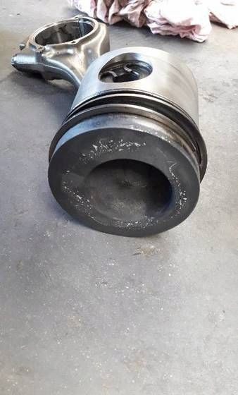 Liebherr D914 t tłok - Zuigers/ Ringen/ Glijlagers voor Vrachtwagen: afbeelding 2 Liebherr D914 t tłok - Zuigers/ Ringen/ Glijlagers voor Vrachtwagen: afbeelding 2