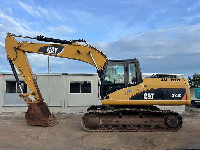 CAT 320D - Rupsgraafmachine: afbeelding 2 CAT 320D - Rupsgraafmachine: afbeelding 2