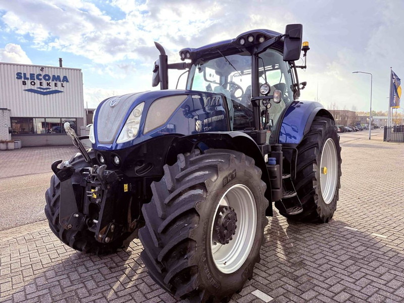 New Holland T7.270 AC Stage V Blue Power - Tractor: afbeelding 1 New Holland T7.270 AC Stage V Blue Power - Tractor: afbeelding 1