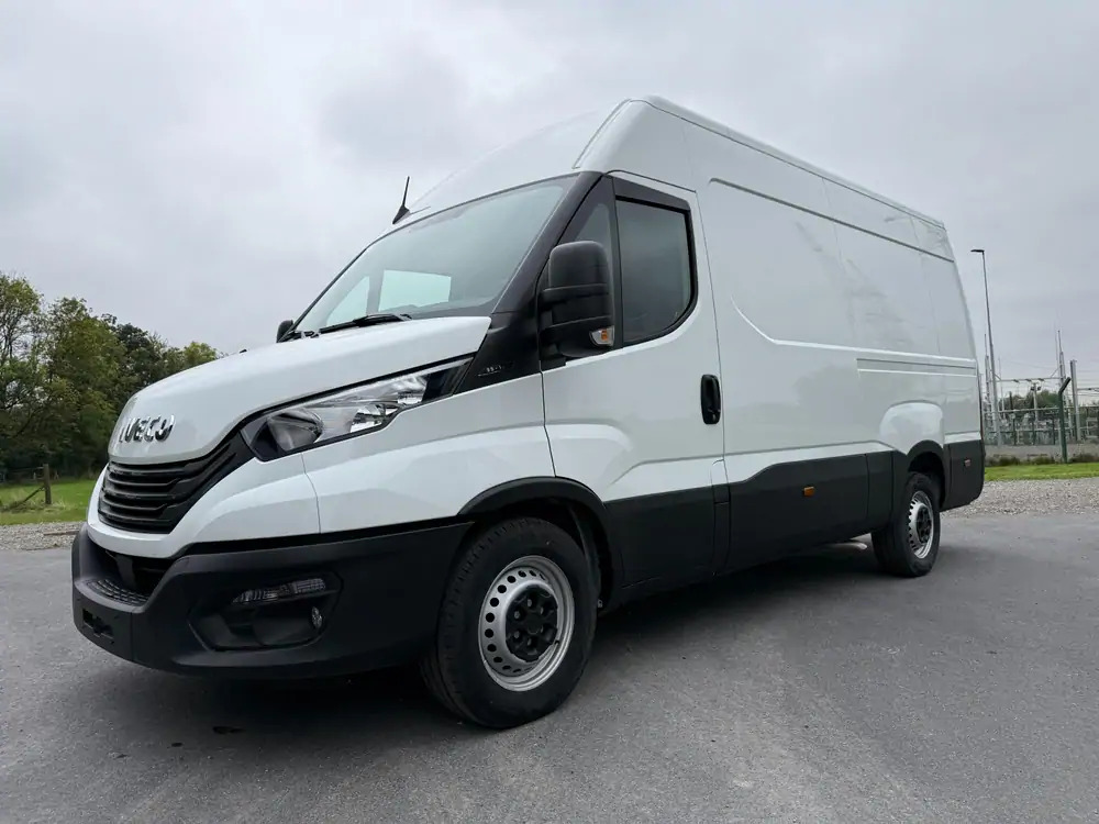 Iveco Daily 35-140 *L2H2*DISPO DE STOCK*Airco*Cruise control - Gesloten bestelwagen: afbeelding 1 Iveco Daily 35-140 *L2H2*DISPO DE STOCK*Airco*Cruise control - Gesloten bestelwagen: afbeelding 1