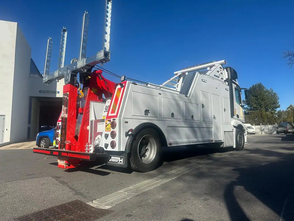 Mercedes-Benz Actros 1943 *NOUVELLE SUPERTRUCTURE GRS 20000 VEMASUR*FULL AIR - Bergingsvoertuig: afbeelding 5 Mercedes-Benz Actros 1943 *NOUVELLE SUPERTRUCTURE GRS 20000 VEMASUR*FULL AIR - Bergingsvoertuig: afbeelding 5