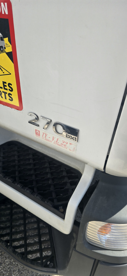 RENAULT - Koelwagen vrachtwagen: afbeelding 4 RENAULT - Koelwagen vrachtwagen: afbeelding 4