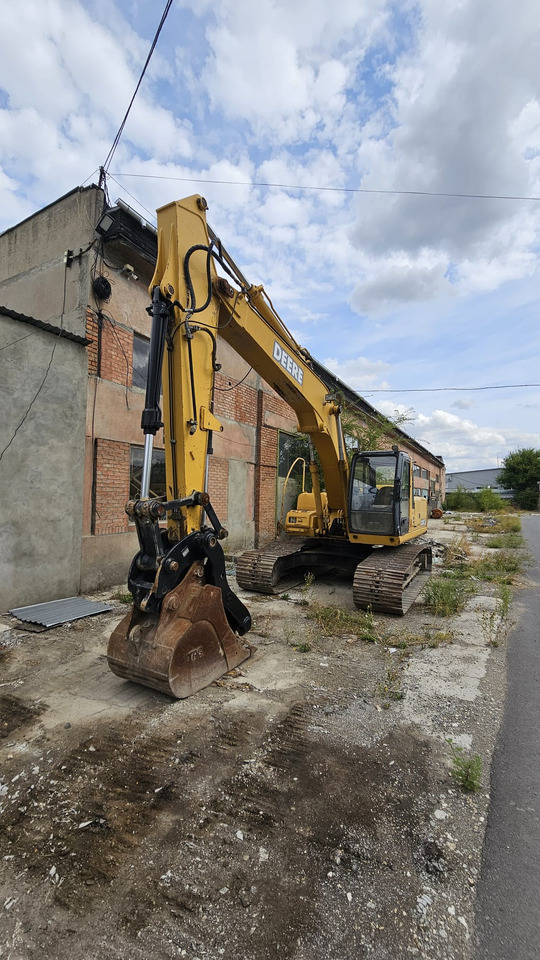 John Deere 200C LC - Rupsgraafmachine: afbeelding 3 John Deere 200C LC - Rupsgraafmachine: afbeelding 3