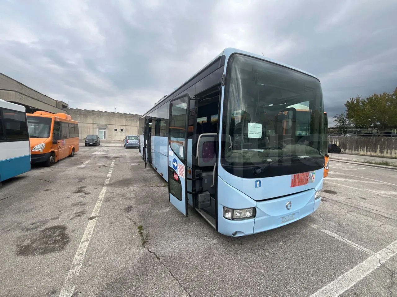 Bundle di 9 mezzi Irisbus - Arway Iveco - Sitcar Iveco - Sitcar Mercedes-Benz - Citaro Mercedes-Benz - Citaro Mercedes-Benz - Citaro Iveco - Citelis Iveco - Sitcar Fiat - Fiorino - Andere machine: afbeelding 1 Bundle di 9 mezzi Irisbus - Arway Iveco - Sitcar Iveco - Sitcar Mercedes-Benz - Citaro Mercedes-Benz - Citaro Mercedes-Benz - Citaro Iveco - Citelis Iveco - Sitcar Fiat - Fiorino - Andere machine: afbeelding 1