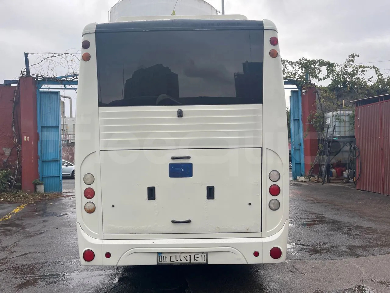 Bmc Midilux L - Touringcar: afbeelding 5 Bmc Midilux L - Touringcar: afbeelding 5