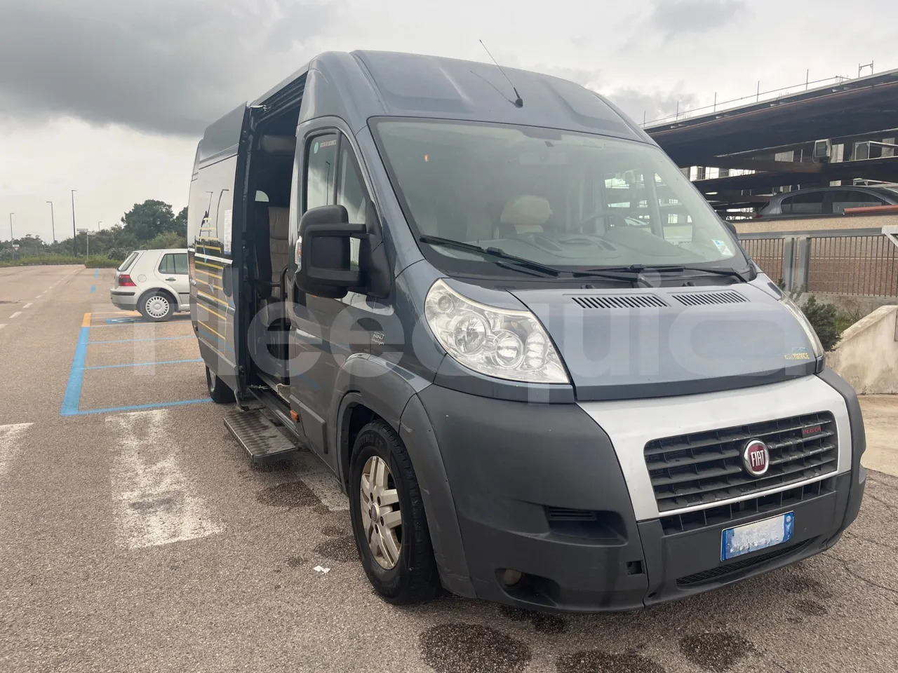 Fiat Ducato - Minibus, Personenvervoer: afbeelding 1 Fiat Ducato - Minibus, Personenvervoer: afbeelding 1
