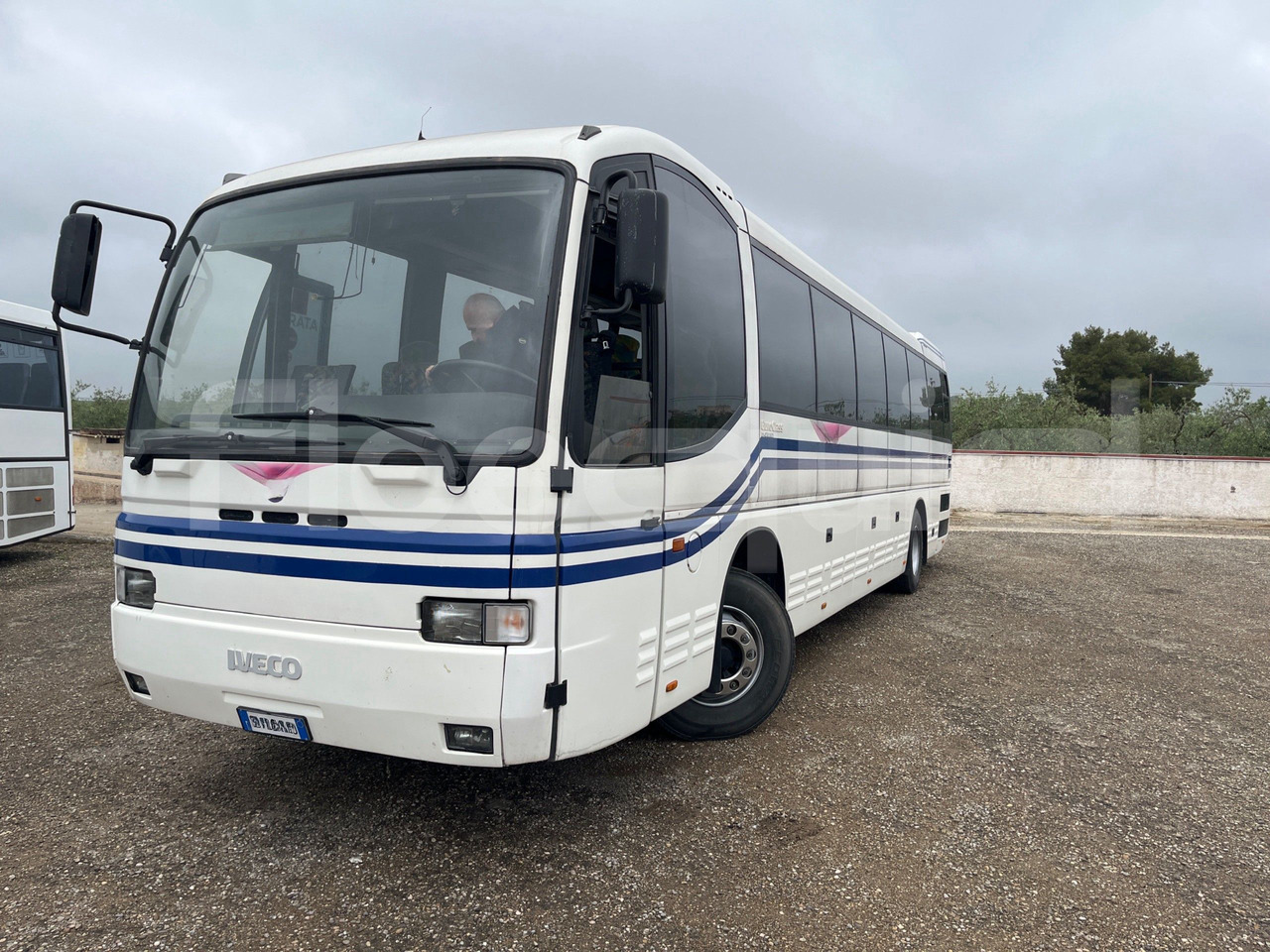 Iveco 380 - Touringcar: afbeelding 4 Iveco 380 - Touringcar: afbeelding 4