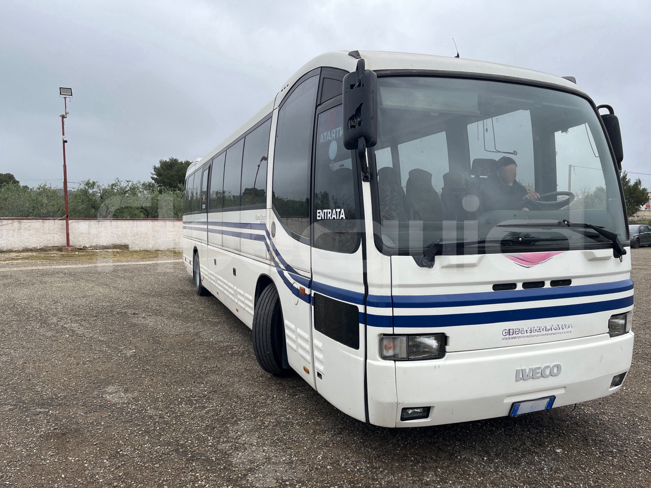 Iveco 380 - Touringcar: afbeelding 1 Iveco 380 - Touringcar: afbeelding 1