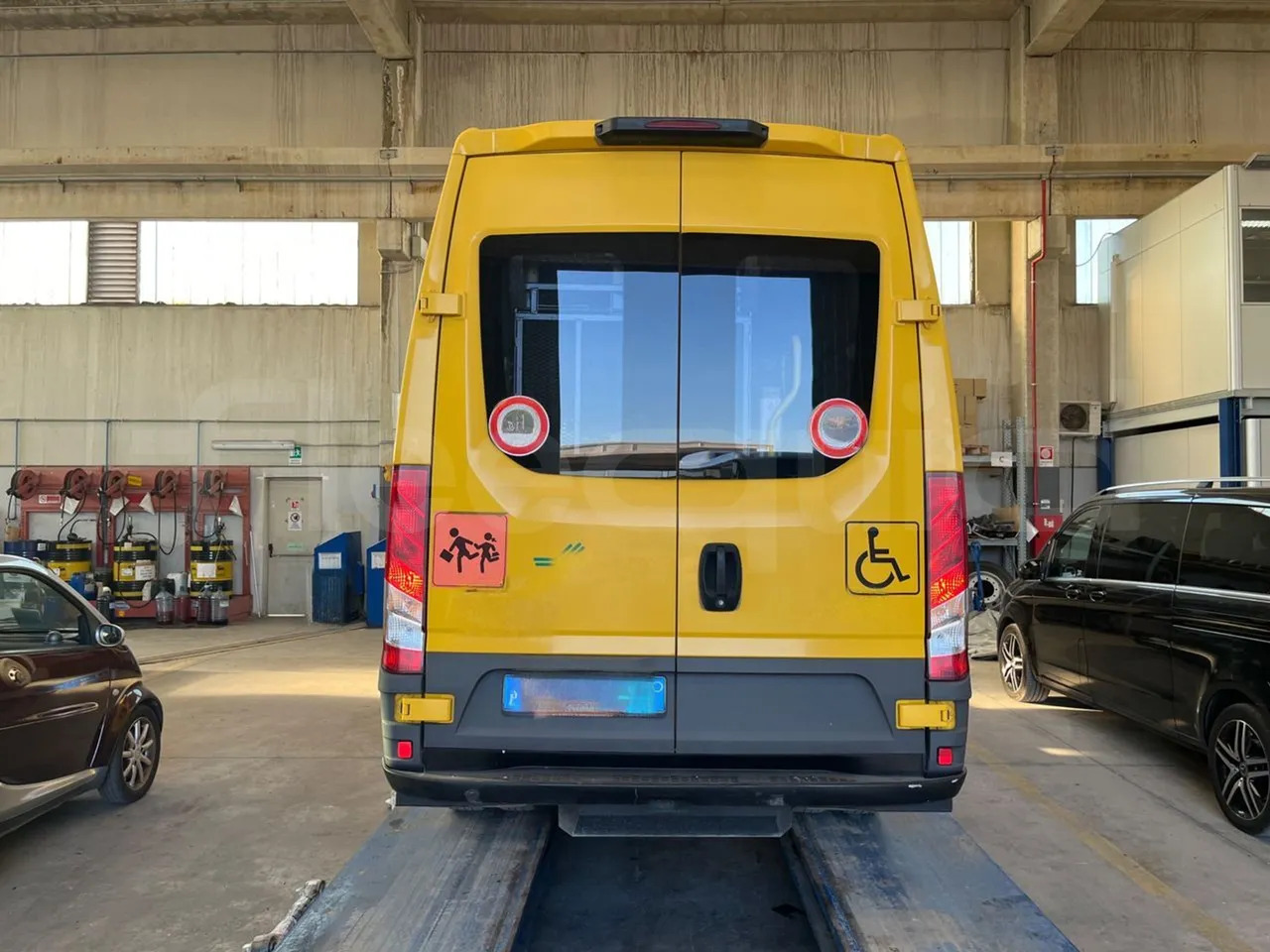 Iveco Daily - Schoolbus: afbeelding 5 Iveco Daily - Schoolbus: afbeelding 5