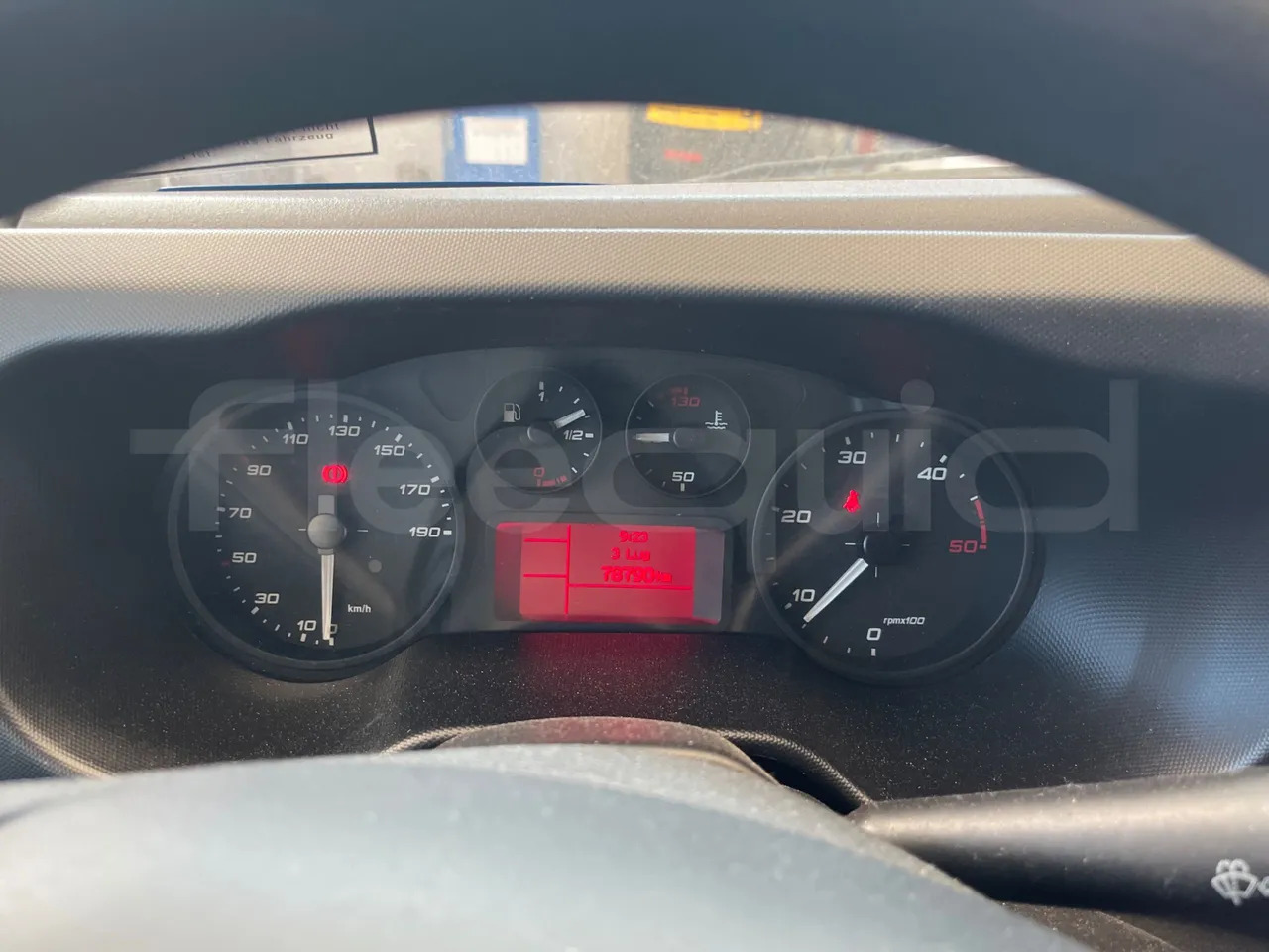 Iveco Daily - Schoolbus: afbeelding 3 Iveco Daily - Schoolbus: afbeelding 3