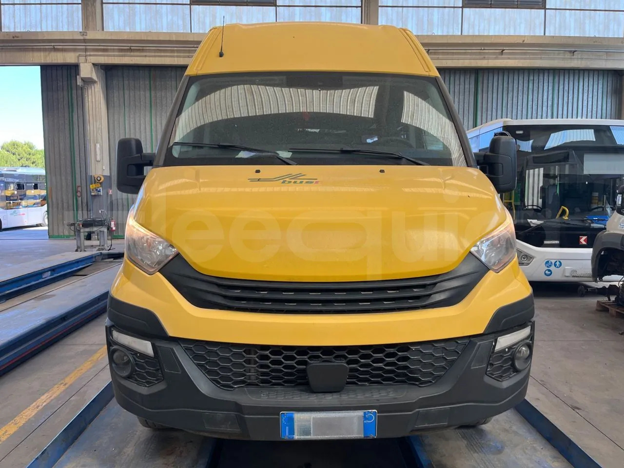 Iveco Daily - Schoolbus: afbeelding 2 Iveco Daily - Schoolbus: afbeelding 2