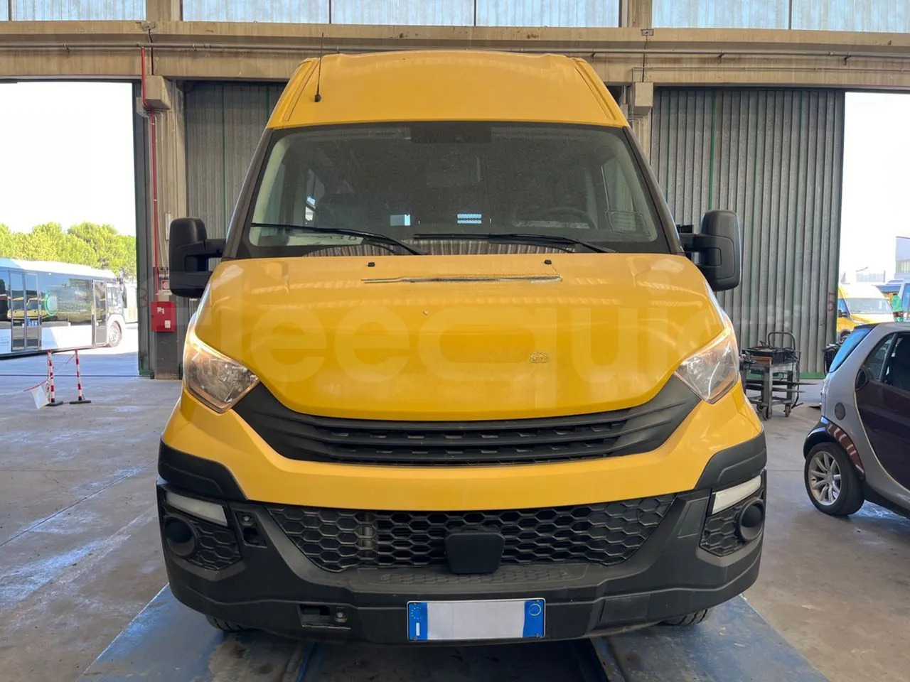 Iveco Daily - Schoolbus: afbeelding 2 Iveco Daily - Schoolbus: afbeelding 2
